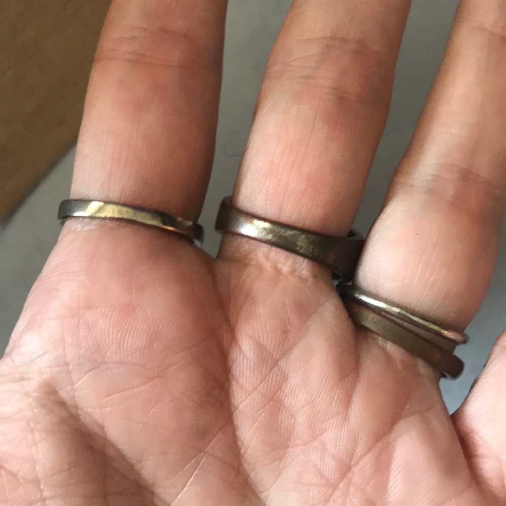 COPY - Vintage Costume 4 Rings Silver Tone Rhines… - Picture 3 of 9